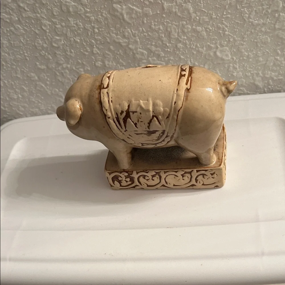 Rustic Cream Pig Figurine Farmhouse Chic